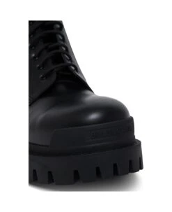 Strike Combat Boots In Black Leather Balenciaga Men -Volk Clothing Sales 0c14ccbce5c0113dcea0471af44bad5a
