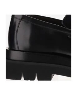 Bottega Veneta Lug Loafers -Volk Clothing Sales 11db48eb27d01f8b310de3f39289e2b5