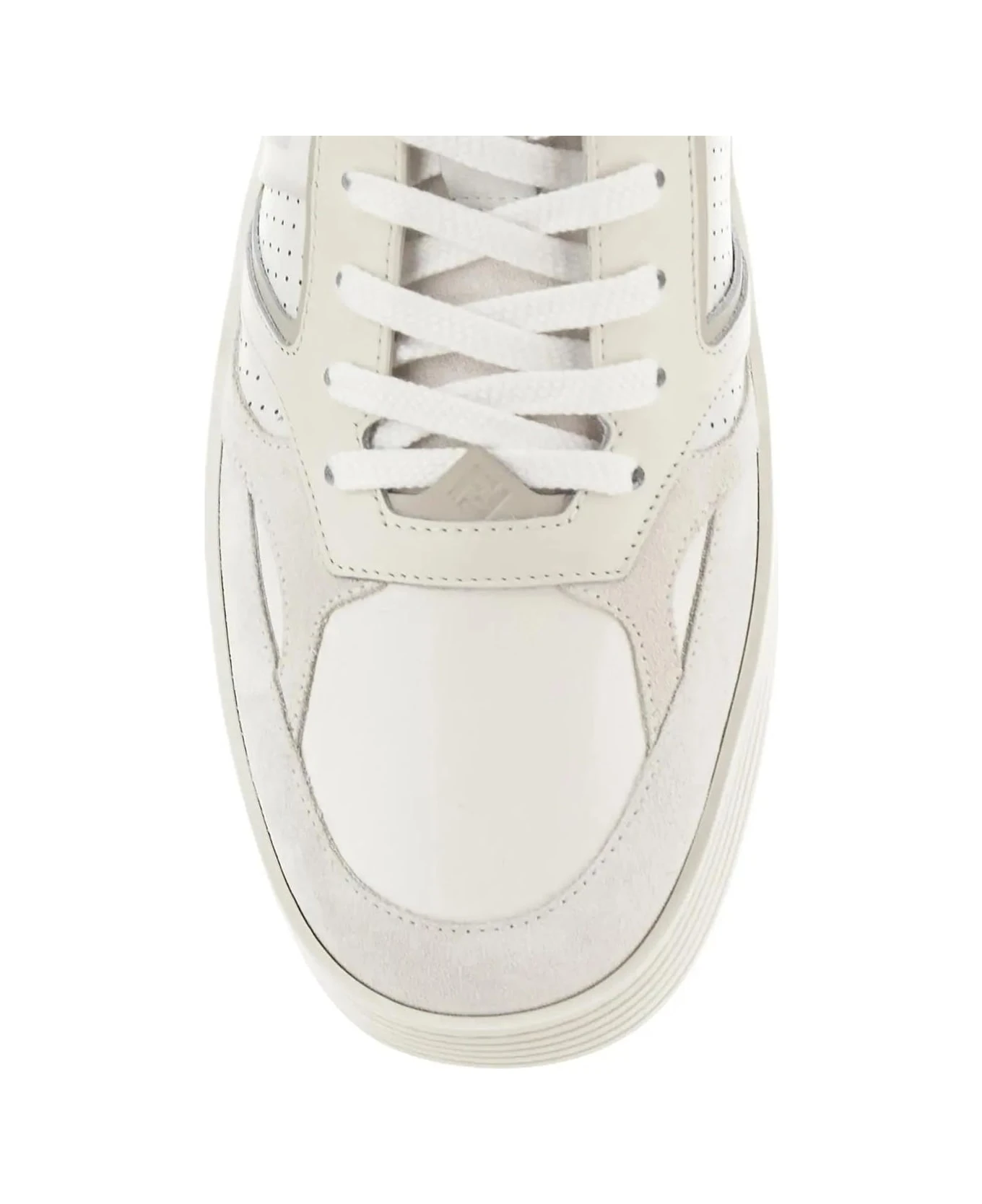 FENDI Low-top Sneakers 4 FENDI Low-top Sneakers - Image 4