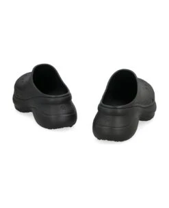 Balenciaga Crocs Rubber Slip-on -Volk Clothing Sales 2b377952d2fe3b22ae6d9736bbbdd22b