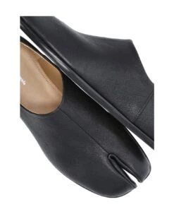 Maison Margiela Tabi Low Shoes -Volk Clothing Sales 2c44c25ddb61e2e11b9ebf76e705f685