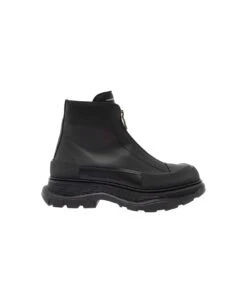 Alexander McQueen Black Zip-up Ankle Boots And Embossed Logo In Leather Man
