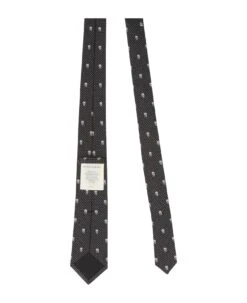 Alexander McQueen 'the Skull Polka Dots' Tie -Volk Clothing Sales 3be3a731055c4fc4f3bf31f878d32463