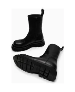 Bottega Veneta Lug Black Leather Boot -Volk Clothing Sales 63fb9c7d8c9d45d7377719998ba02d76