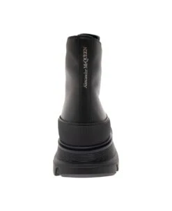 Alexander McQueen Black Zip-up Ankle Boots And Embossed Logo In Leather Man -Volk Clothing Sales 778adfa27475cd925cb7f03bbf5318a7