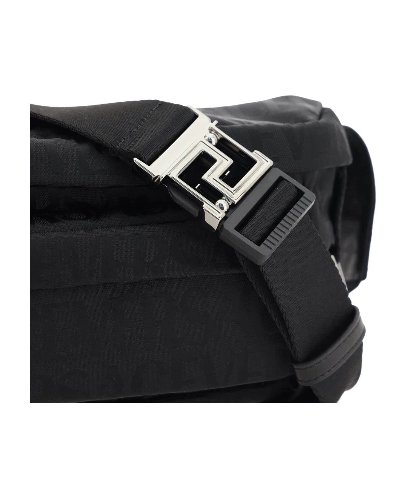 Versace Fanny Pack 4 Versace Fanny Pack - Image 4