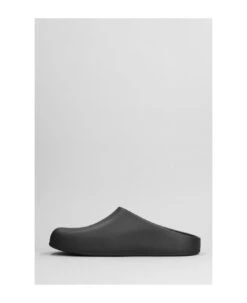 Balenciaga Pool Closed Slide Slipper-mule In Black Polyuretan -Volk Clothing Sales 9edbd4553145924f90f52032b8839f75