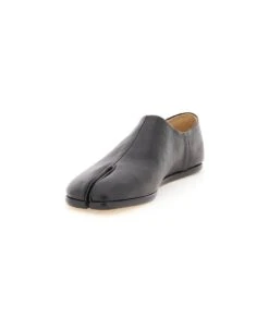 Maison Margiela Tabi Leather Slip-on -Volk Clothing Sales c30107a117f441eca80f8d9470379456